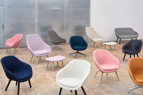 About A Lounge Chair AAL 81